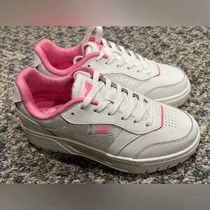 NWT Women's Avia Platform Court Sneakers Size 7 Wide